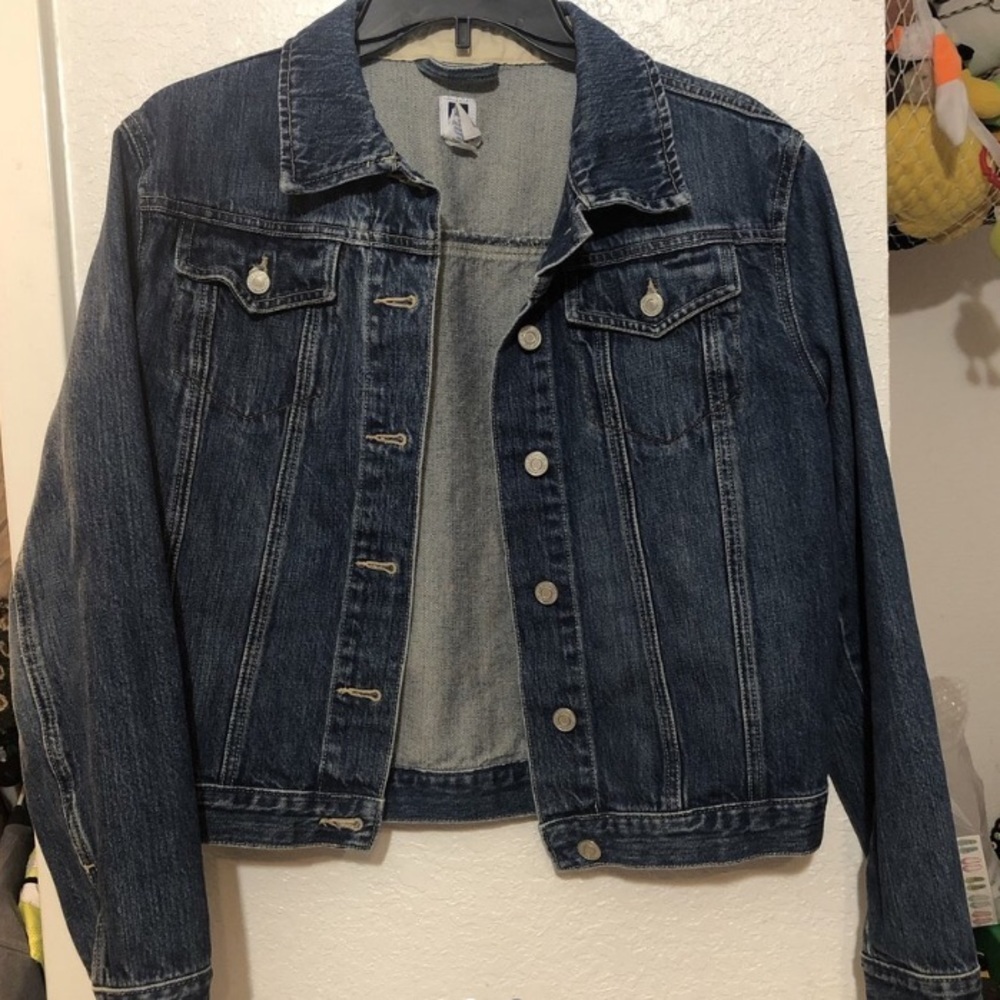 Gap jacket